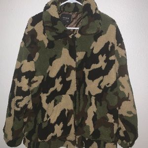 Camo teddy coat